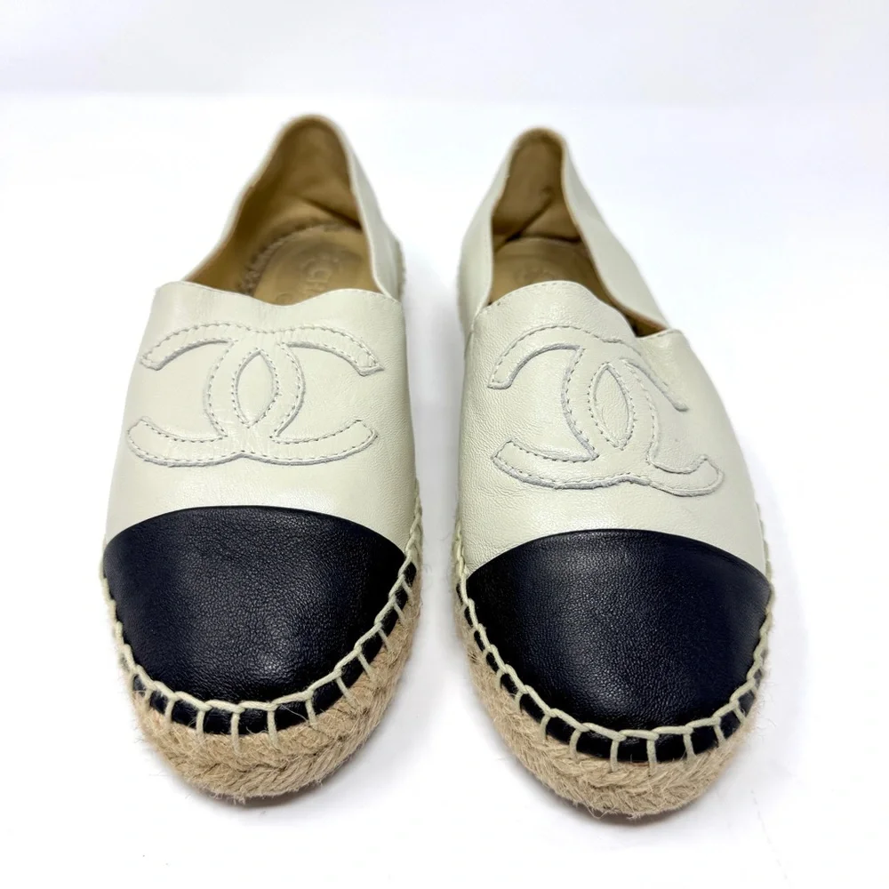 CHANEL Women's Black and Cream CC Logo Espadrilles Lambskin Leather